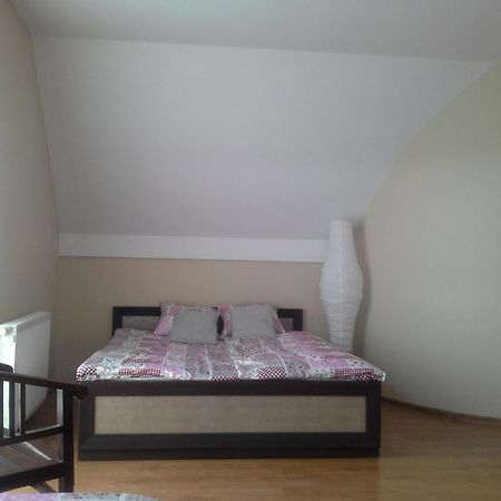 Villa Dom przy Kociej Górze Krzczen Exterior foto